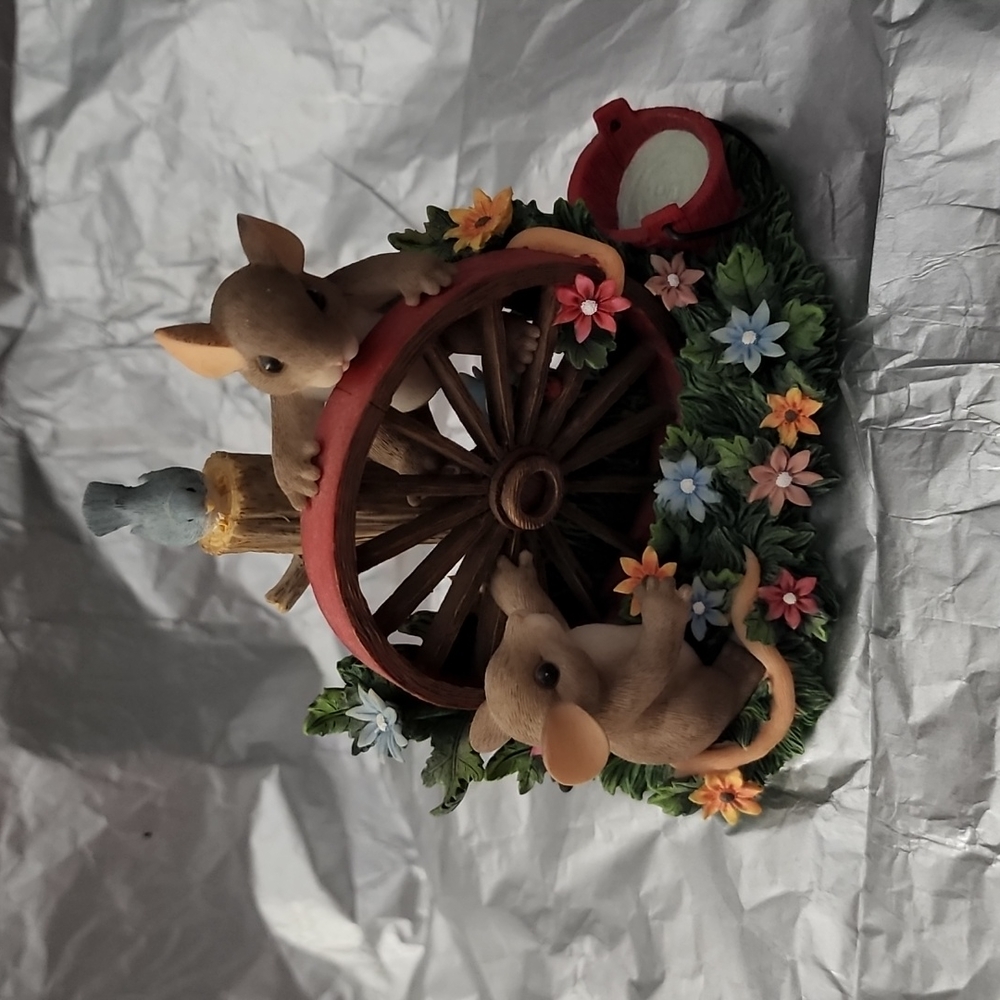 Charming Tails " Wheel Always Be Friends"